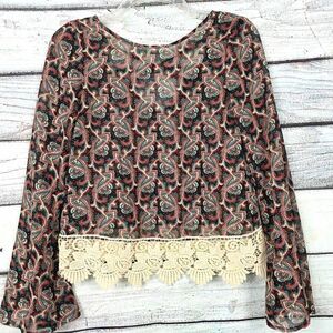 Rue21 Womens Paisley Lace Hem Crop Top XS